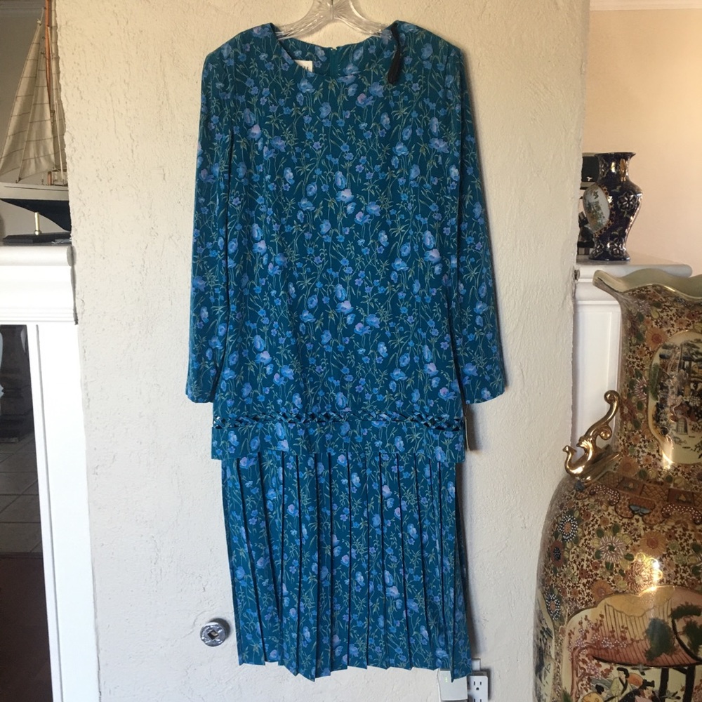 Leslie Fay Blue Floral Dress